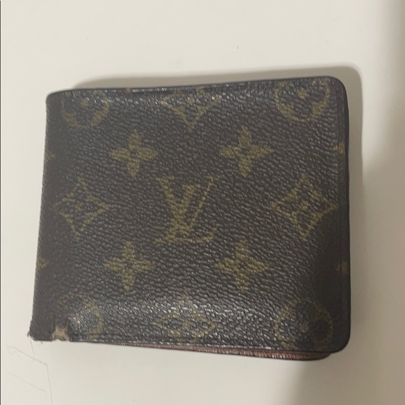 Mens Louis Vuitton Wallet - Picture 1 of 5